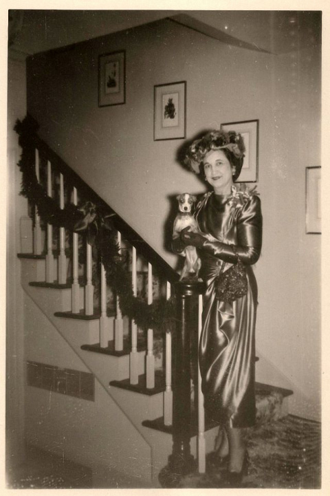Шёлковое платье и 1930 год